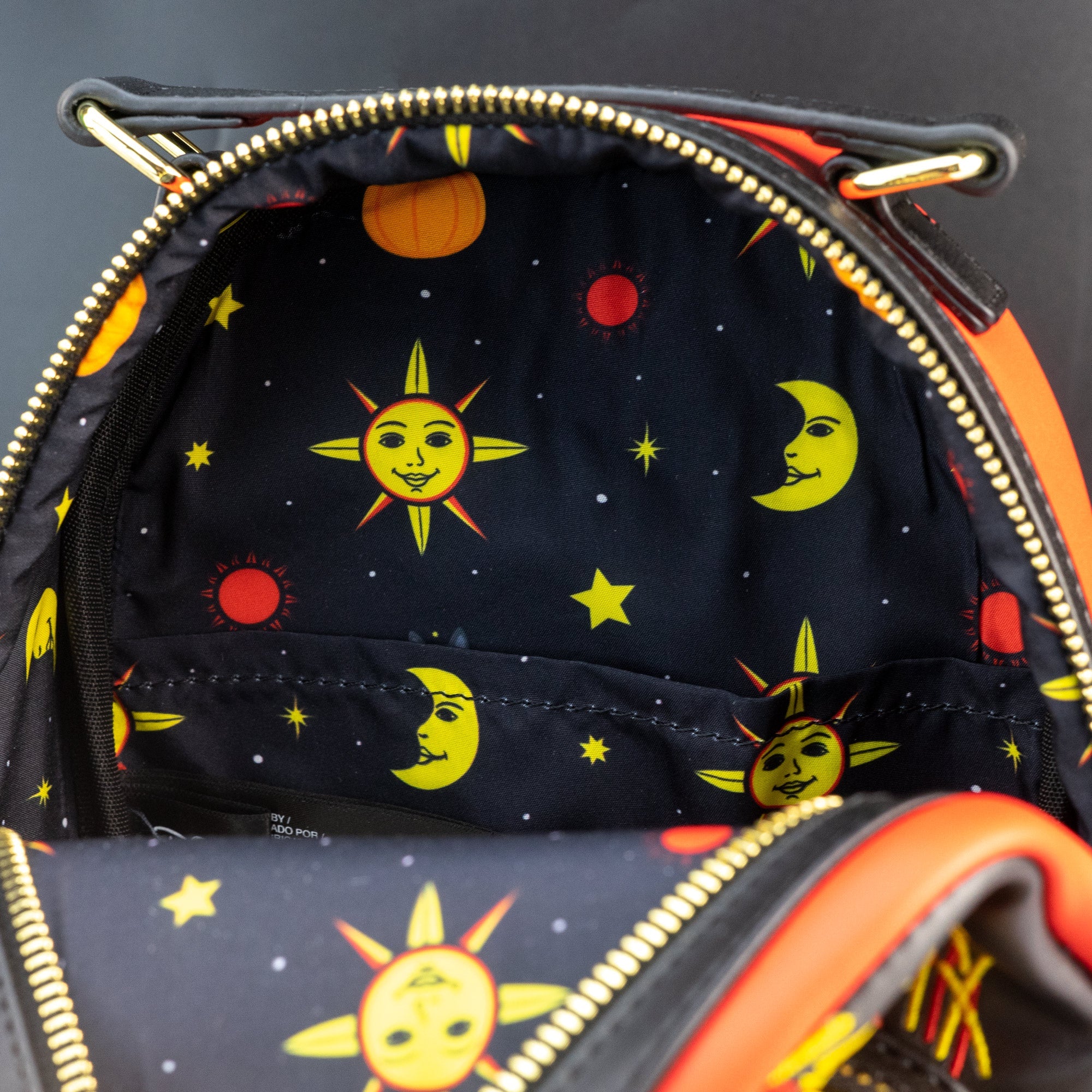 Loungefly x Disney Hocus Pocus Dani Binx Mini Backpack - GeekCore