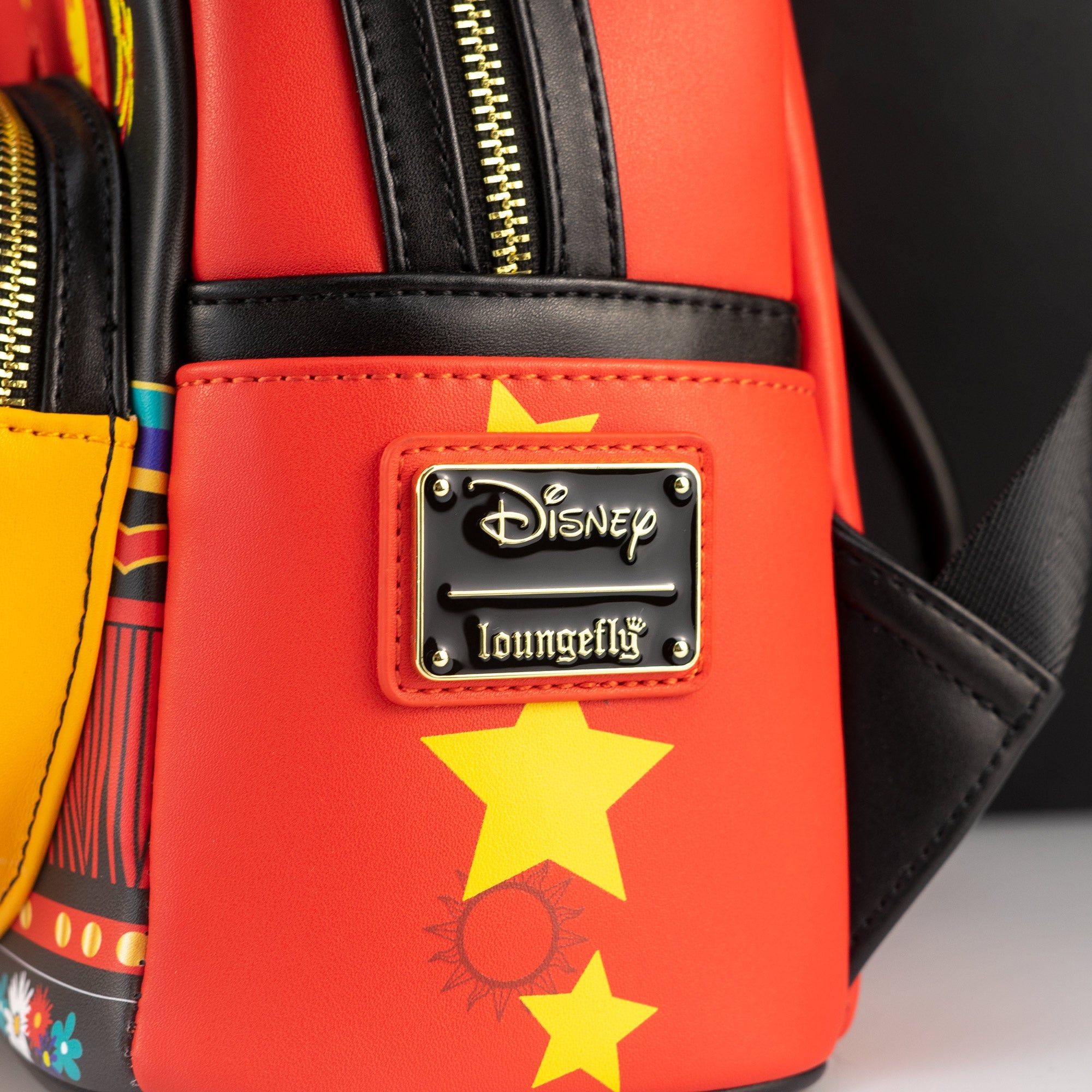 Loungefly x Disney Hocus Pocus Dani Binx Mini Backpack - GeekCore