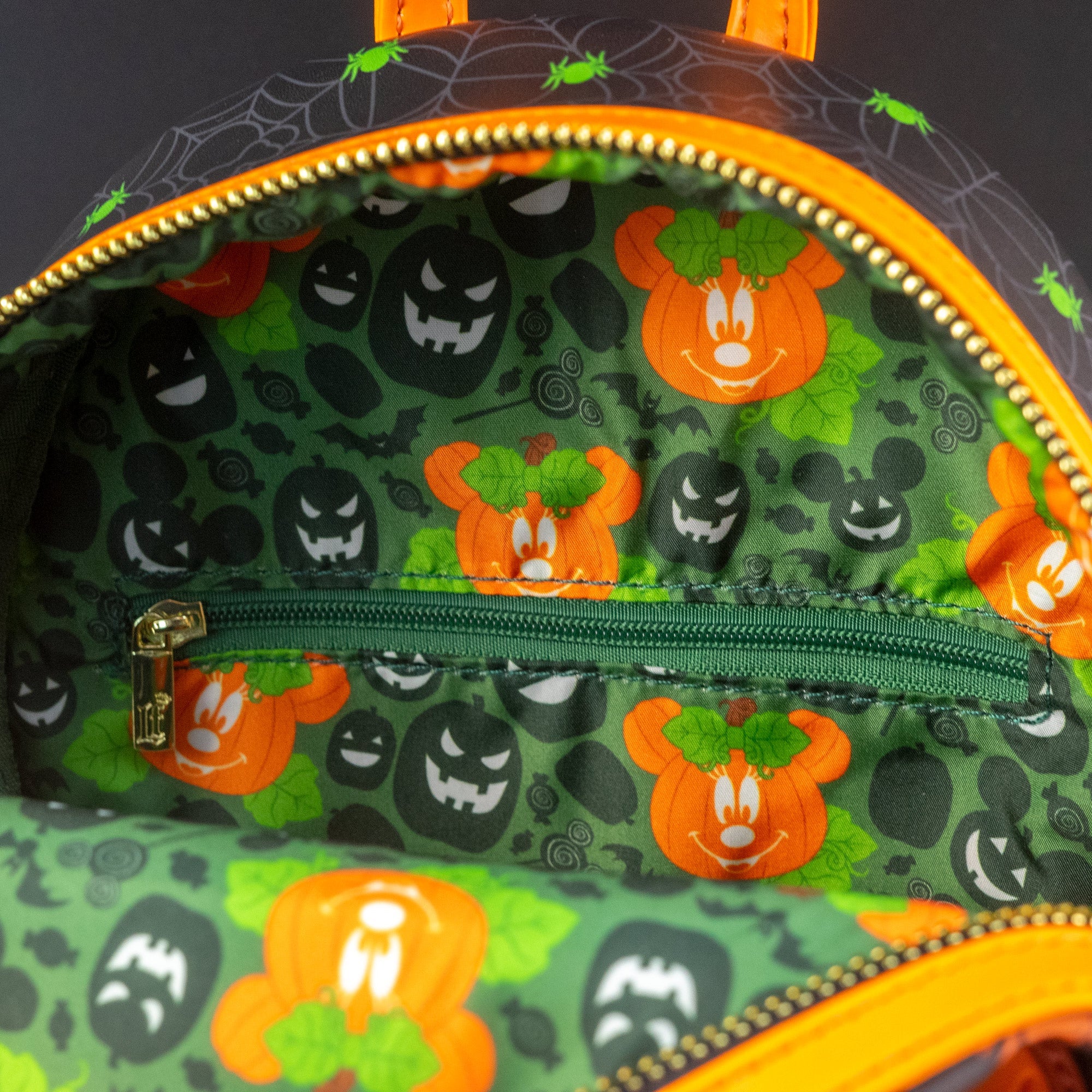 Loungefly x Disney Minnie - O - Lantern Pumpkin Minnie Mouse Mini Backpack - GeekCore