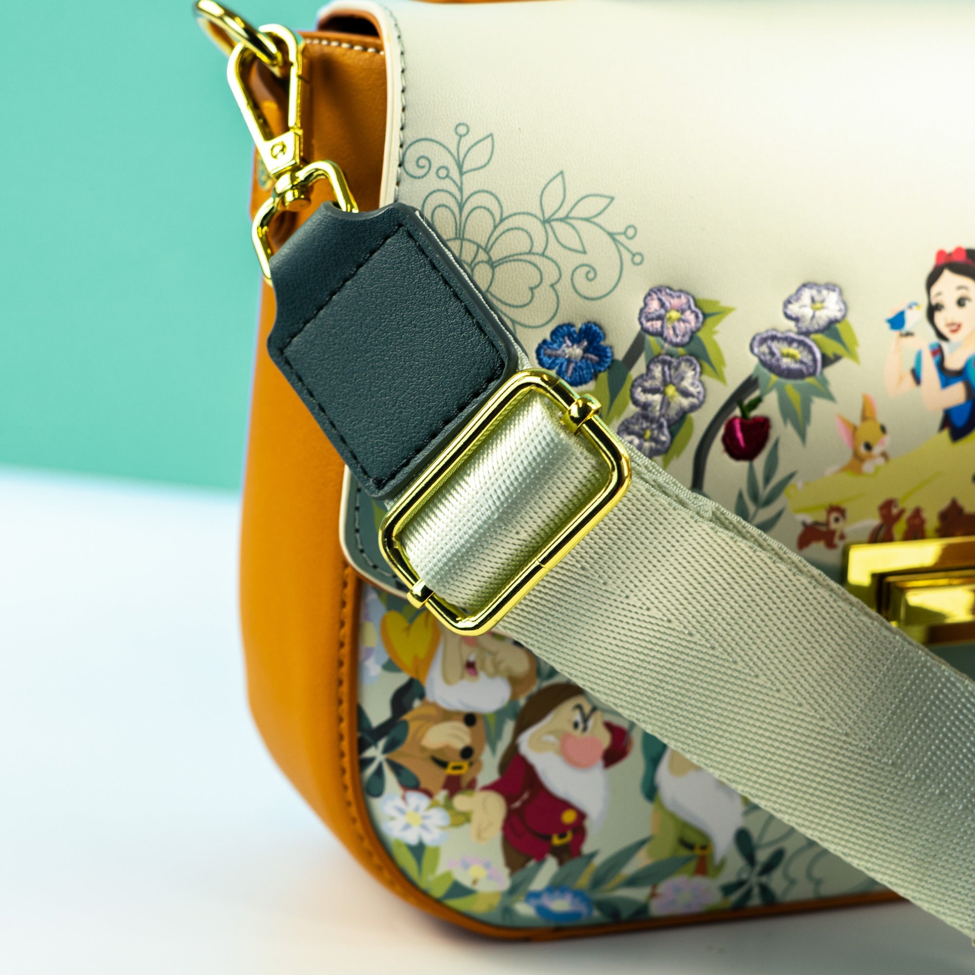 Loungefly x Disney Snow White and the Seven Dwarfs Floral Crossbody Bag - GeekCore