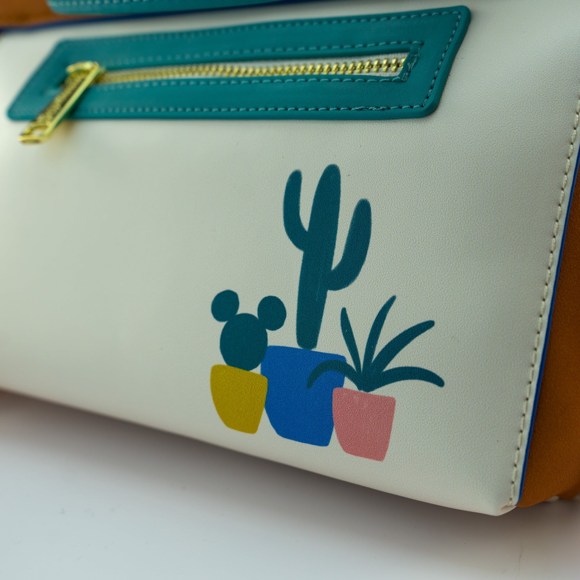 Loungefly x Disney South Western Mickey Cactus Crossbody Bag GeekCore