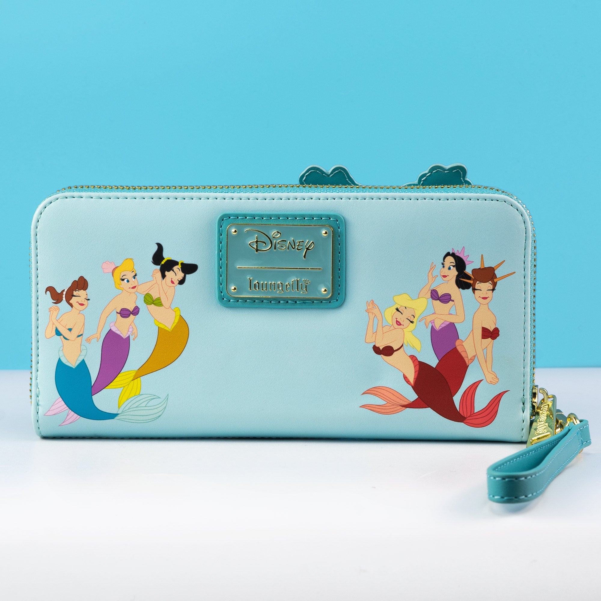 Loungefly x Disney The Little Mermaid Lenticular Wristlet - GeekCore