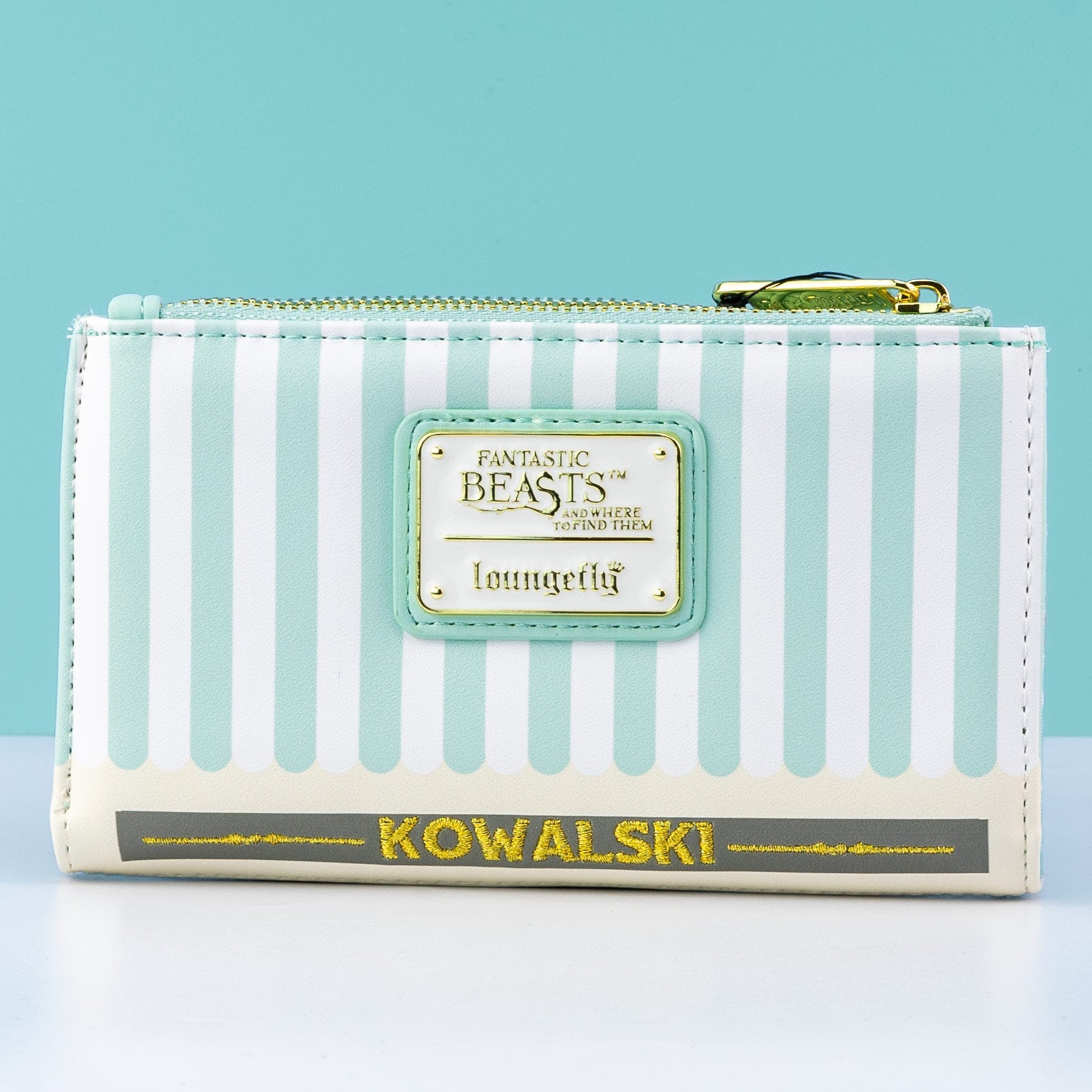 Loungefly x Fantastic Beasts Kowalski Bakery Purse - GeekCore