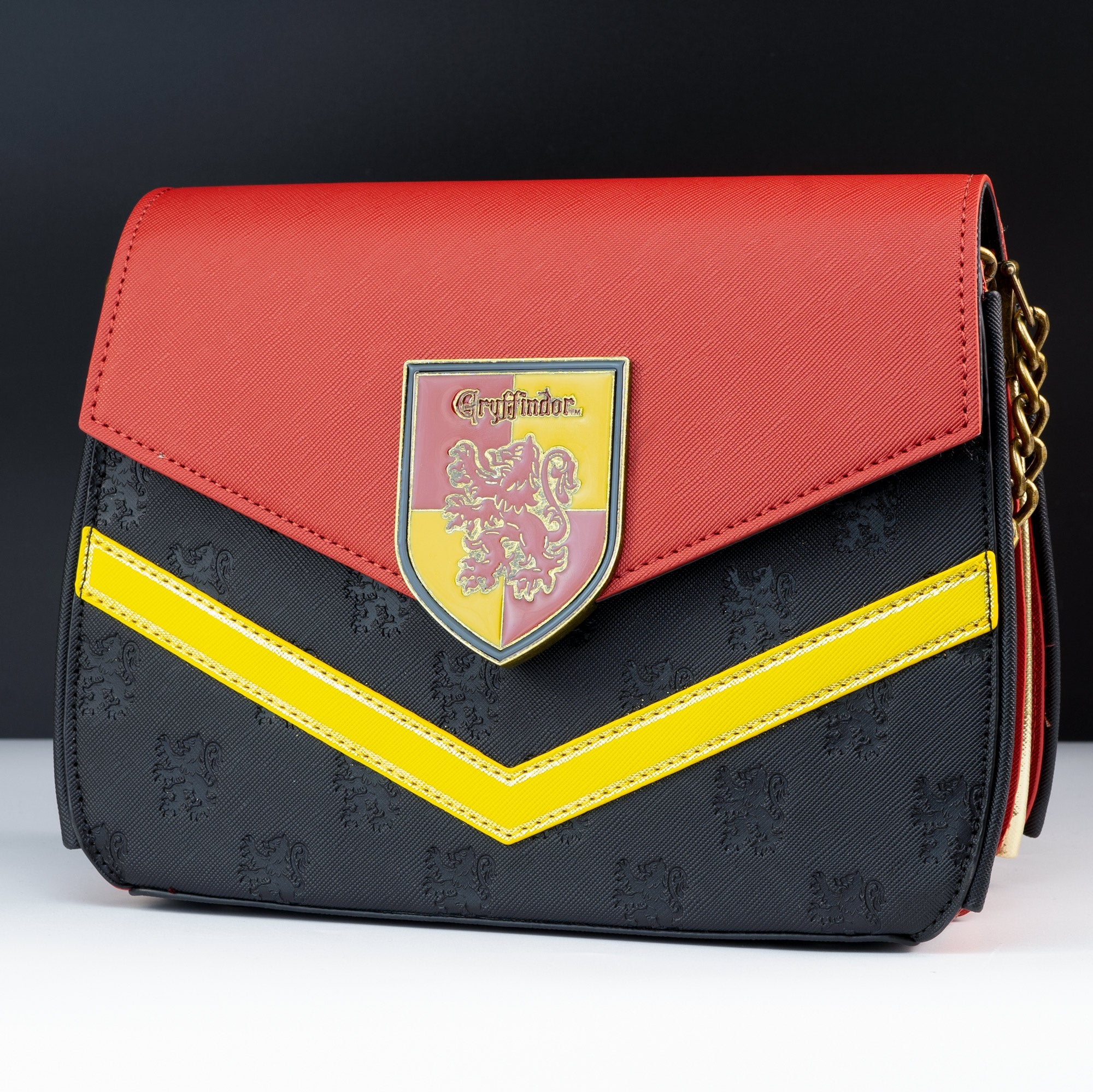 Loungefly x Harry Potter Gryffindor Chain Strap Crossbody Bag - GeekCore