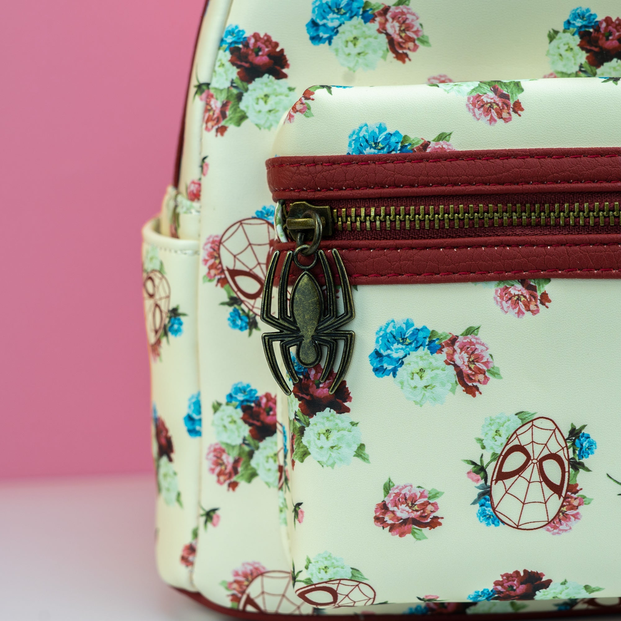 Loungefly x Marvel Spider - Man Floral Mini Backpack - GeekCore