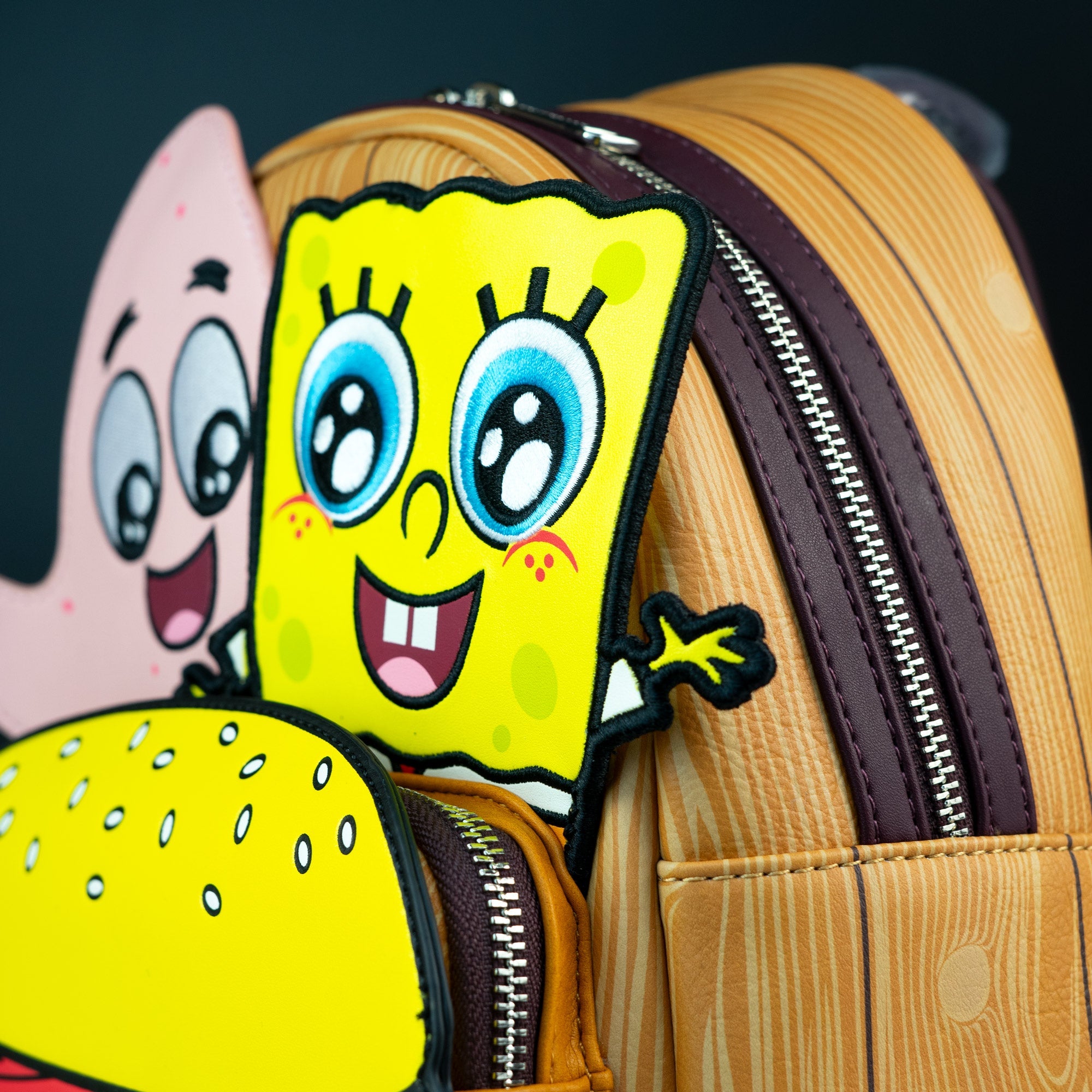 Loungefly x Nickelodeon SpongeBob Krabby patty Group Mini Backpack - GeekCore