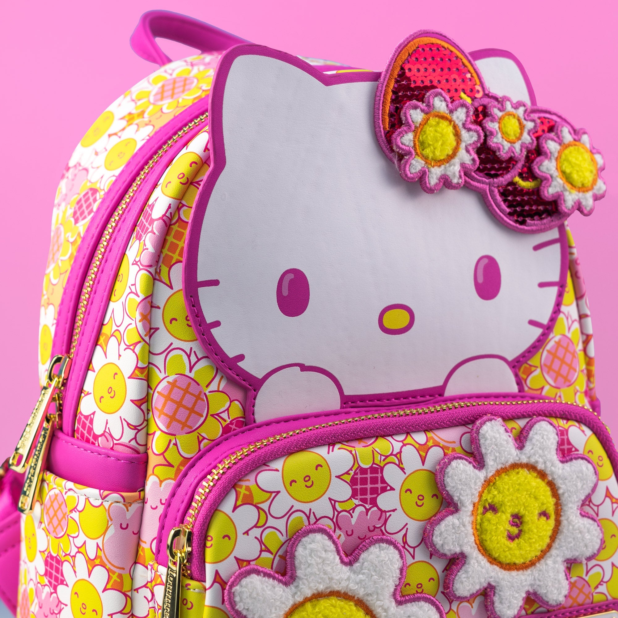 Pink hello kitty bag online