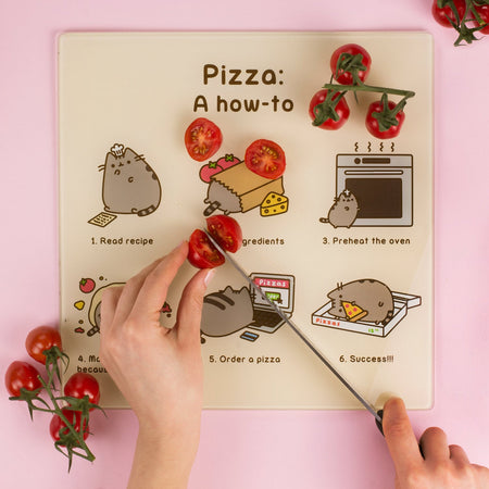 Pusheen - How to Pizza Chopping Board - GeekCore