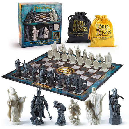 The Lord of the Rings Battle for Middle Earth Chess Set - GeekCore